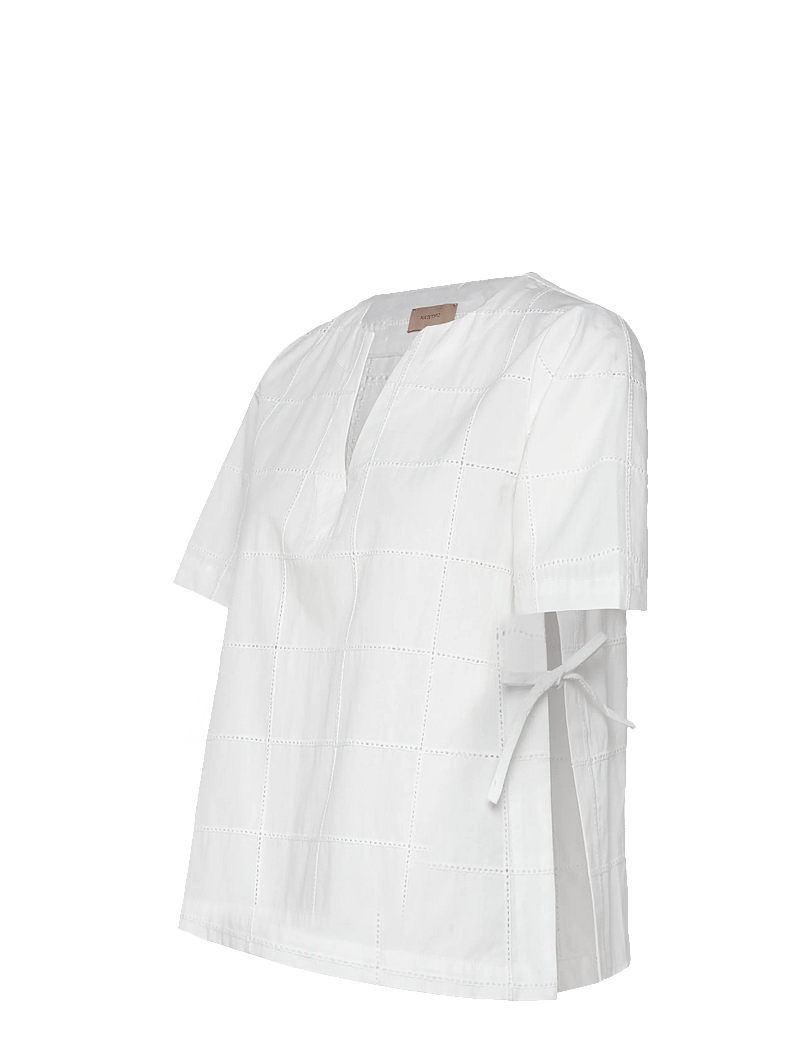 Rue de Tokyo - SIENNA EYELET POPLIN - t-shirts - ivory - 3