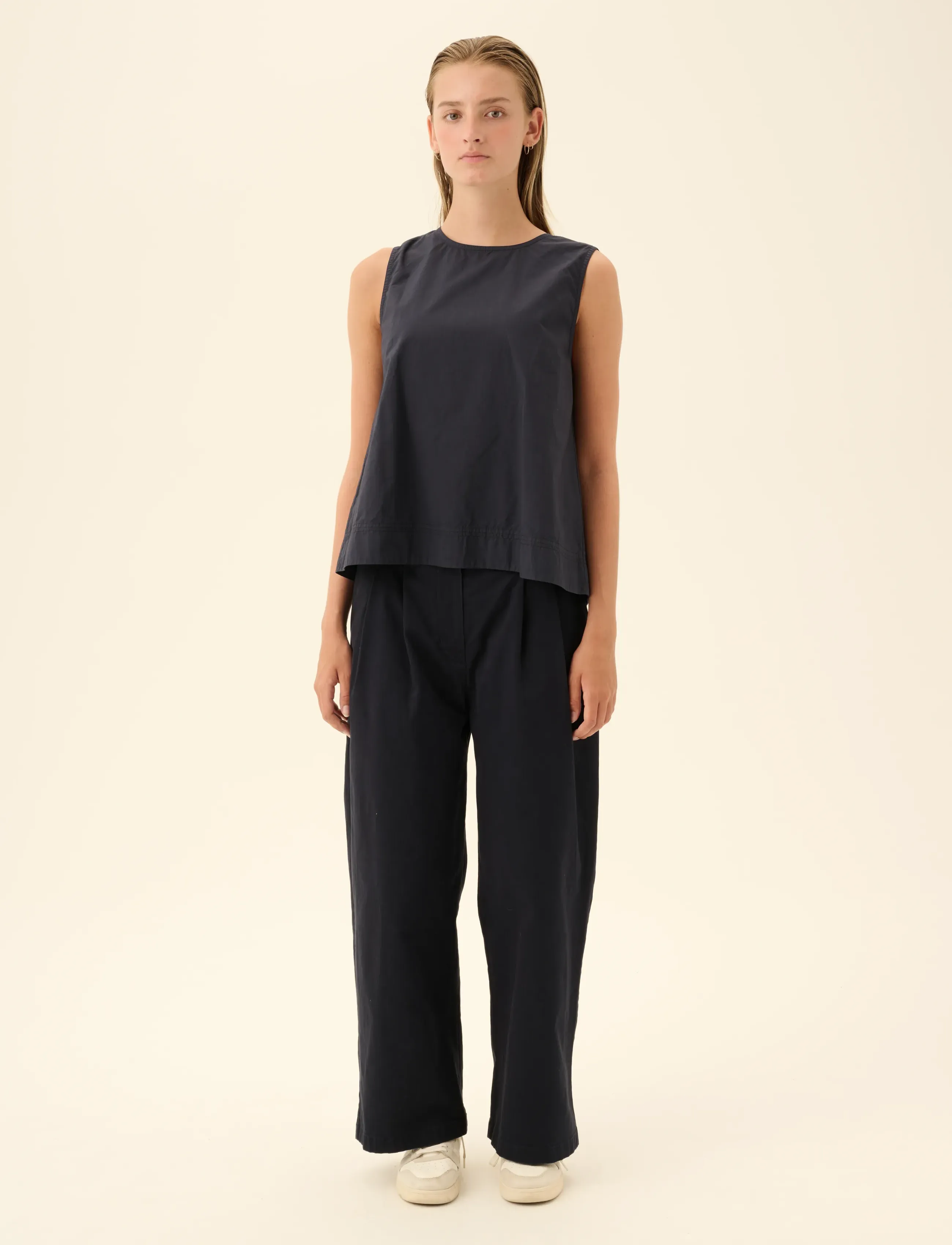 Rue de Tokyo - SHARREN GMTD POPLIN - blouses sans manches - dark navy - 4