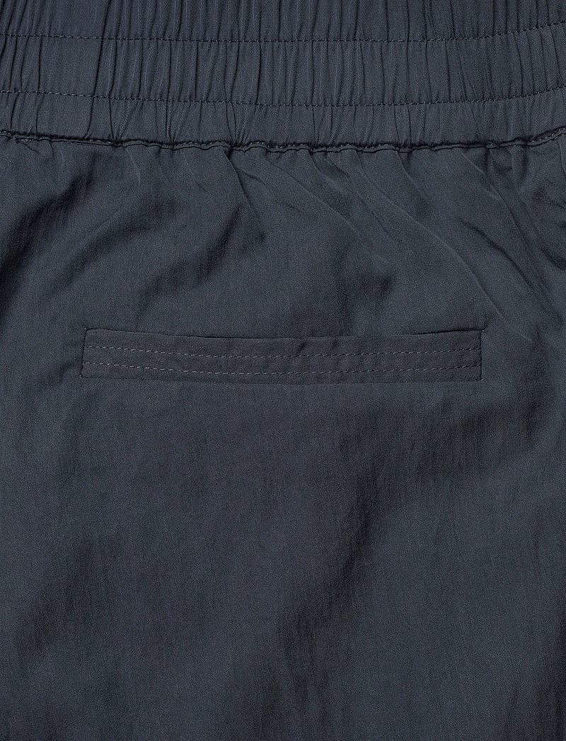 Rue de Tokyo - PRISILA CRINKLED TENCEL - bukser med brede ben - dark navy - 3