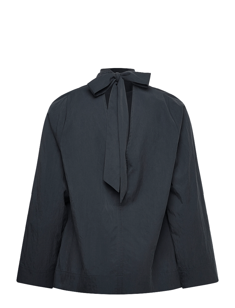Rue de Tokyo - SEMIRA CRINKLED TENCEL - long sleeved blouses - dark navy - 1
