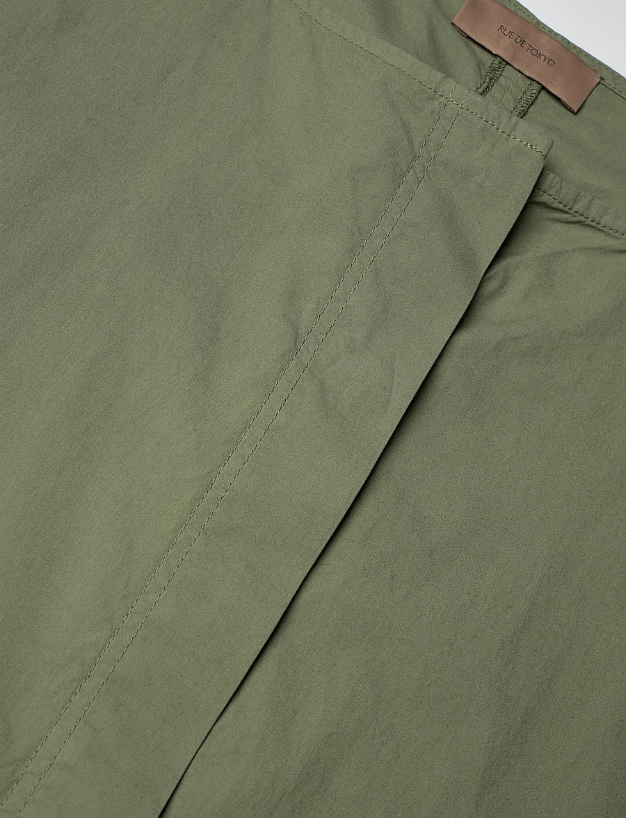 Rue de Tokyo - DOXY GMTD POPLIN - sukienki koszulowe - moss green - 2