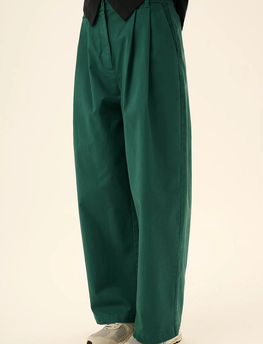 Rue de Tokyo - PRUDIE TWILL - laia säärega püksid - dark pine green - 0