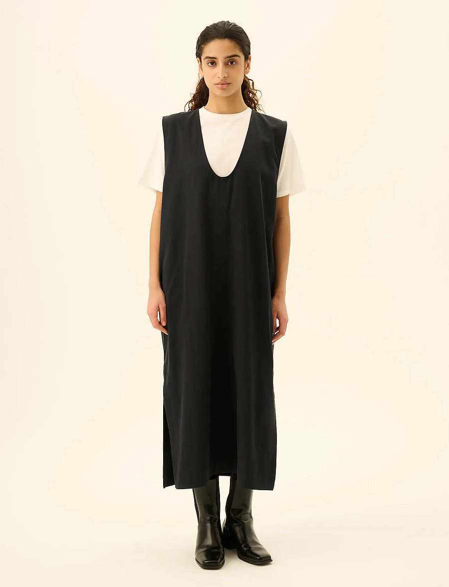 Rue de Tokyo - DONELLA SANDWASHED CT TENCEL - sommerkleider - navy - 0