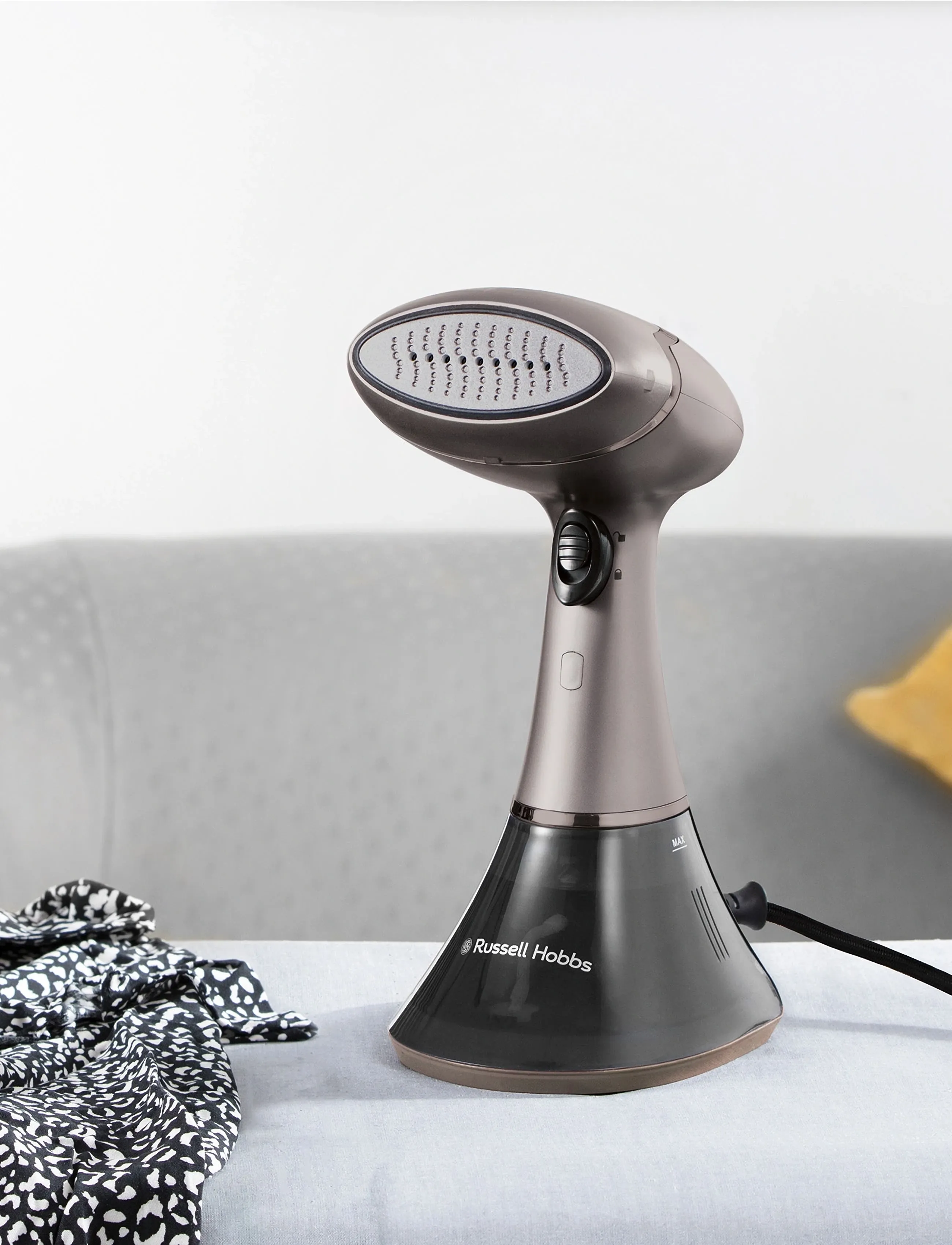 Russell Hobbs Steam Genie Aroma Handheld Steamer, One Size, Grey, Textile Care > Steamers, Unisex