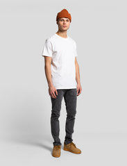 Revolution - Regular fit round neck t-shirt - lägsta priserna - white - 3