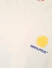 Revolution - Loose t-shirt - kortärmade t-shirts - offwhite - 2