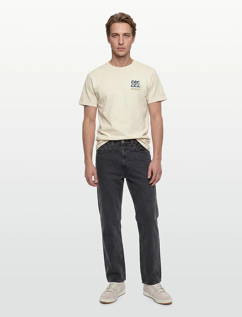 Revolution - Printed T-shirt - kortærmede t-shirts - offwhite - 0