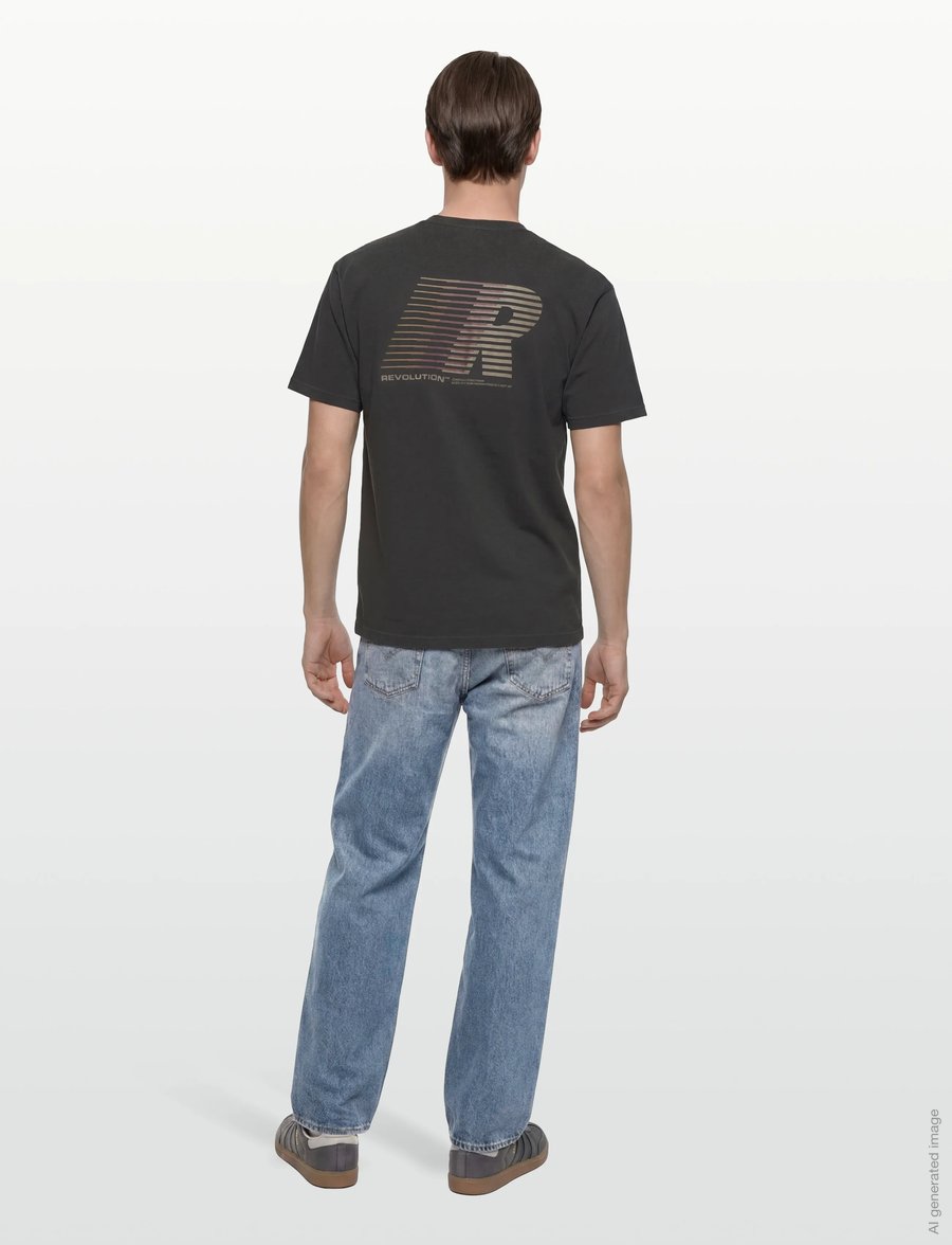 Revolution - Printed T-shirt - kurzärmelig - black - 4