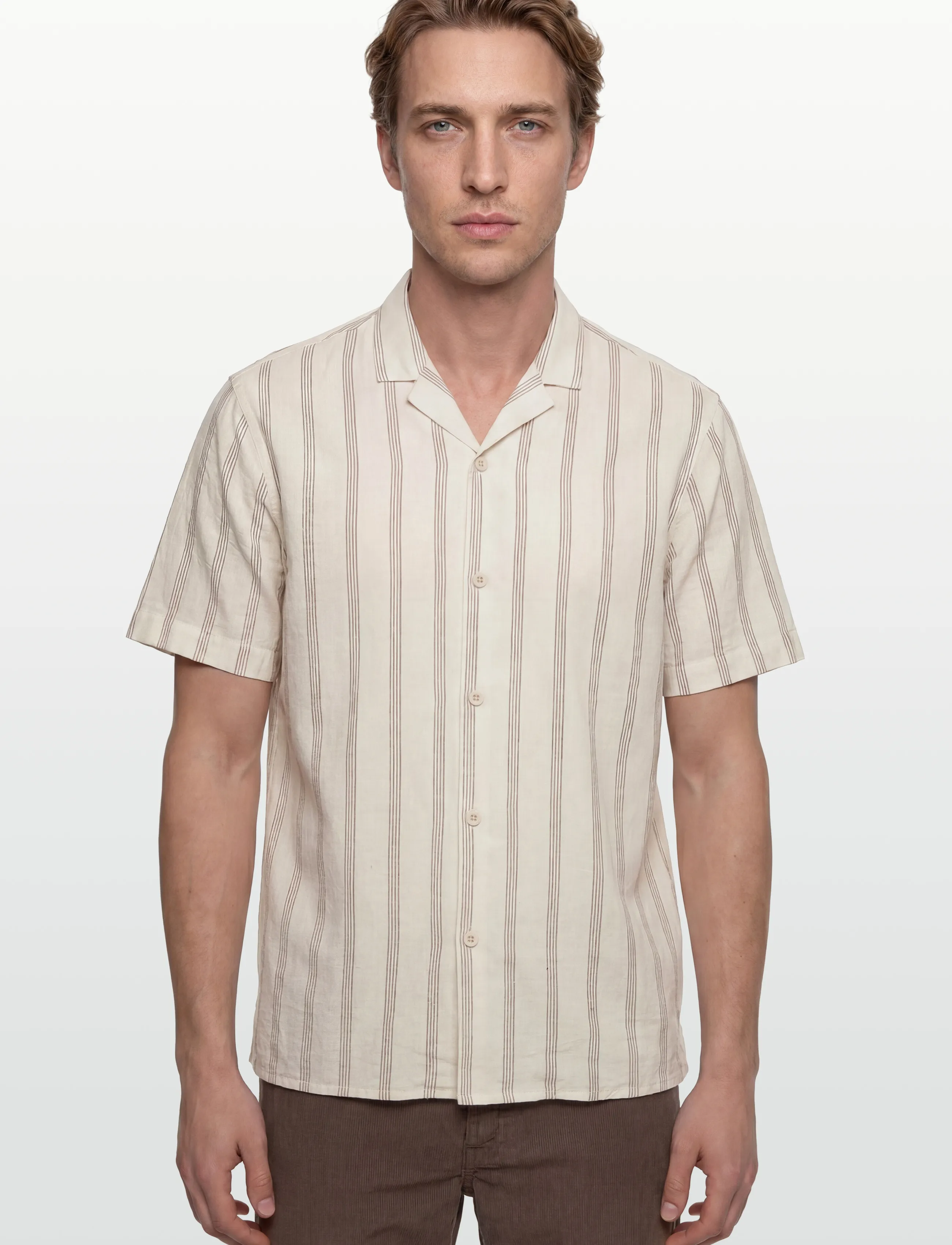 Revolution - Short-sleeved Cuban Shirt - marškiniai trumpomis rankovėmis - darkorange - 3