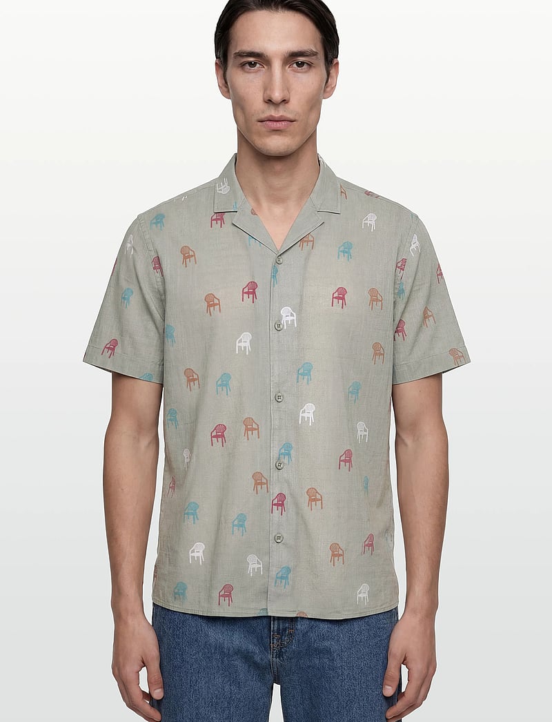 Revolution - Short-sleeved Cuban Shirt - kortärmade skjortor - lightgreen - 3