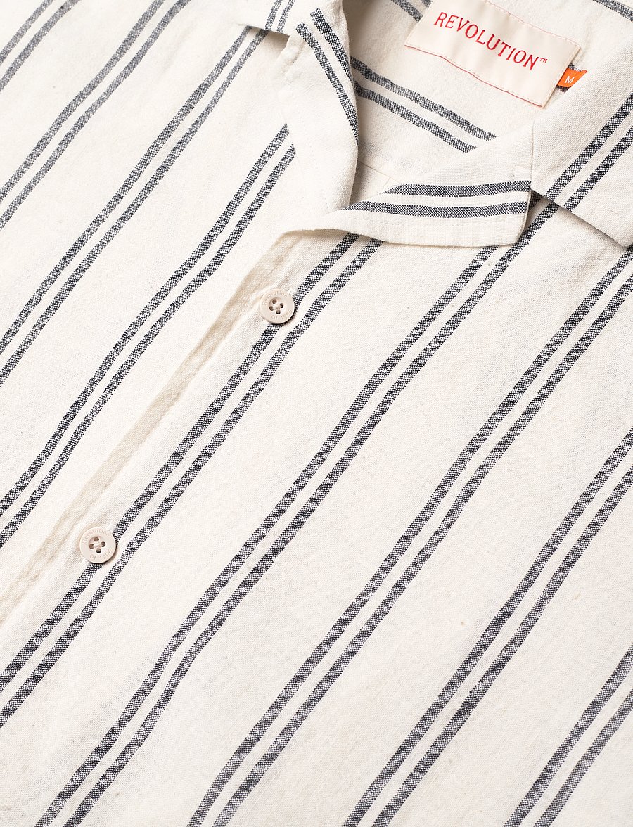 Revolution - Short-sleeved Cuban Shirt - pellavakauluspaidat - navy - 3