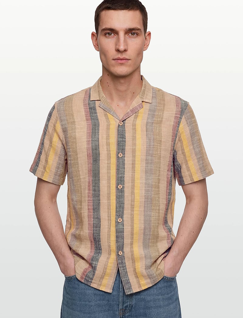 Revolution - Short-sleeved Cuban Shirt - kurzarmhemden - brown - 3