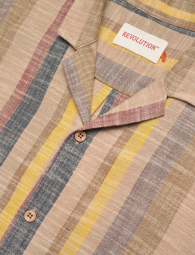 Revolution - Short-sleeved Cuban Shirt - marškiniai trumpomis rankovėmis - brown - 3