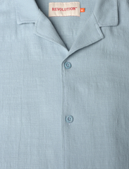 Revolution - Short-sleeved Cuban Shirt - kortärmade skjortor - lightblue - 2
