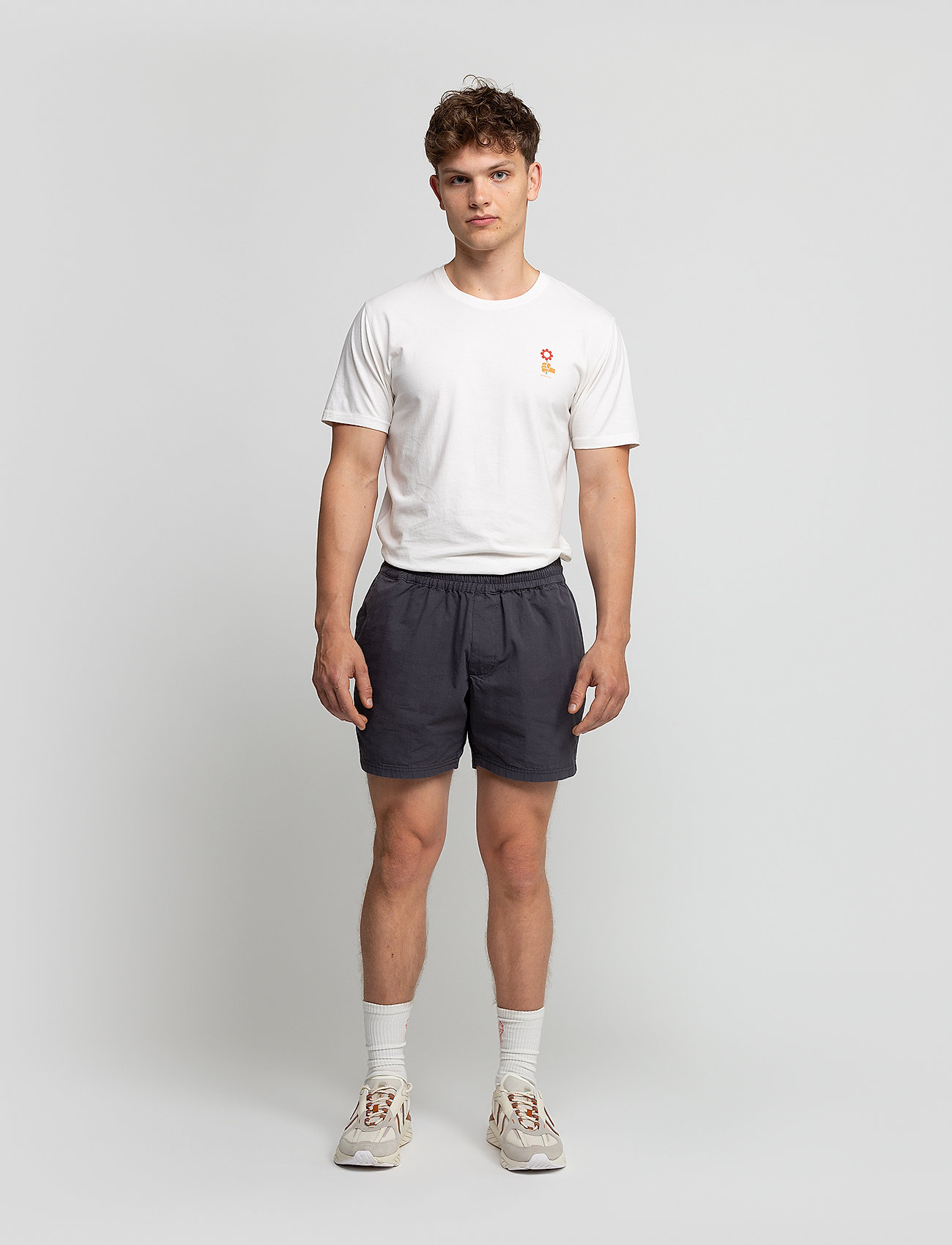 Revolution Casual Shorts - Kollektionen - DARKGREY / black