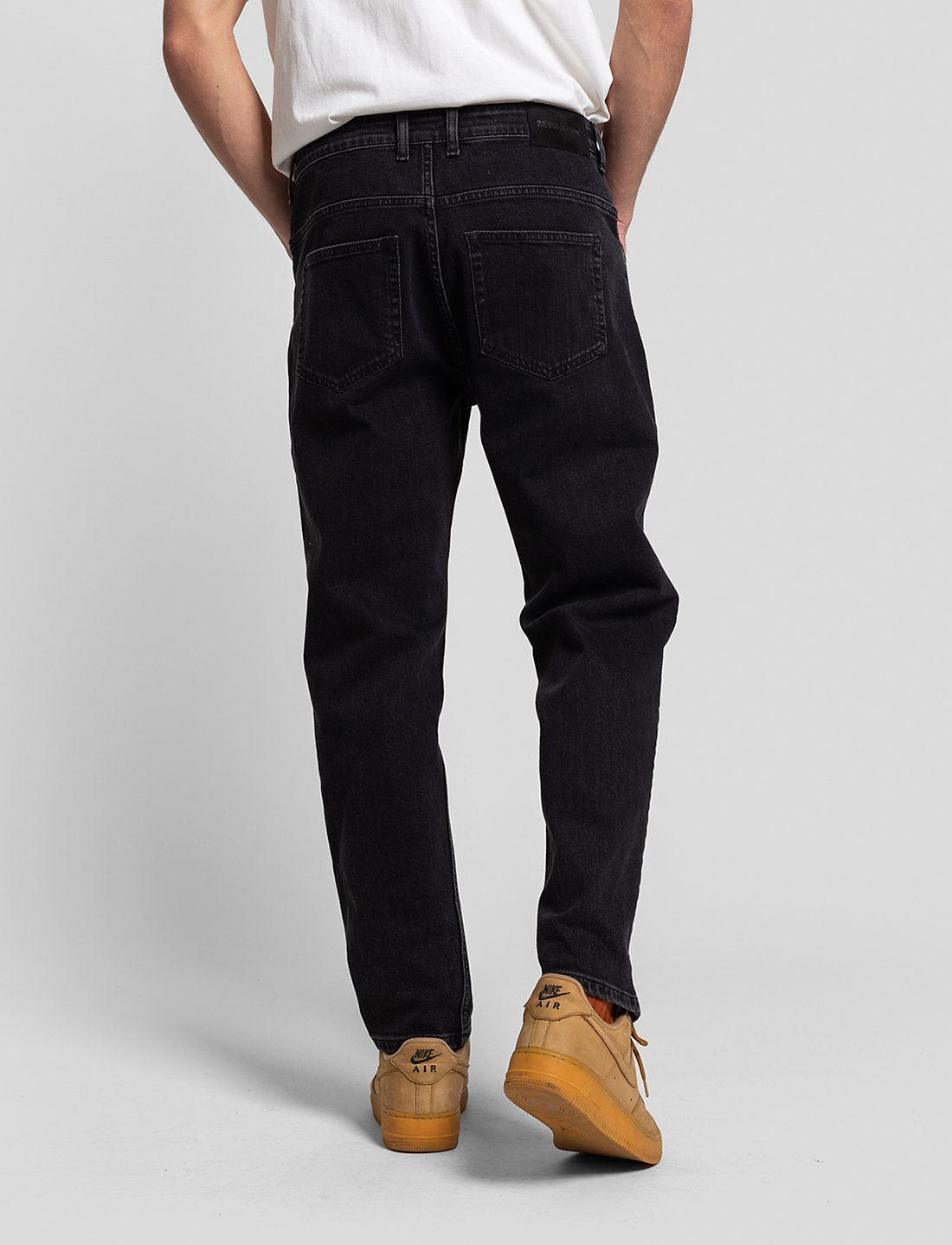 Revolution - Rinsed black loose jeans - loose jeans - black - 3