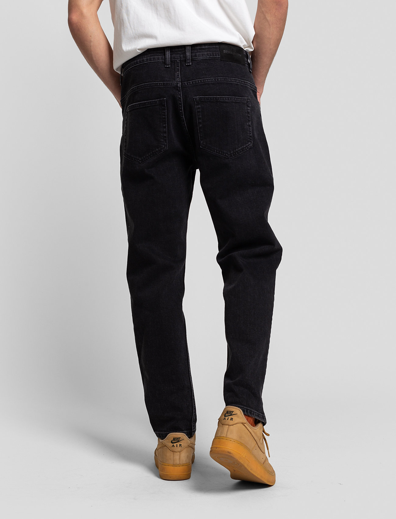 Revolution - Rinsed black loose jeans - loose jeans - black - 3