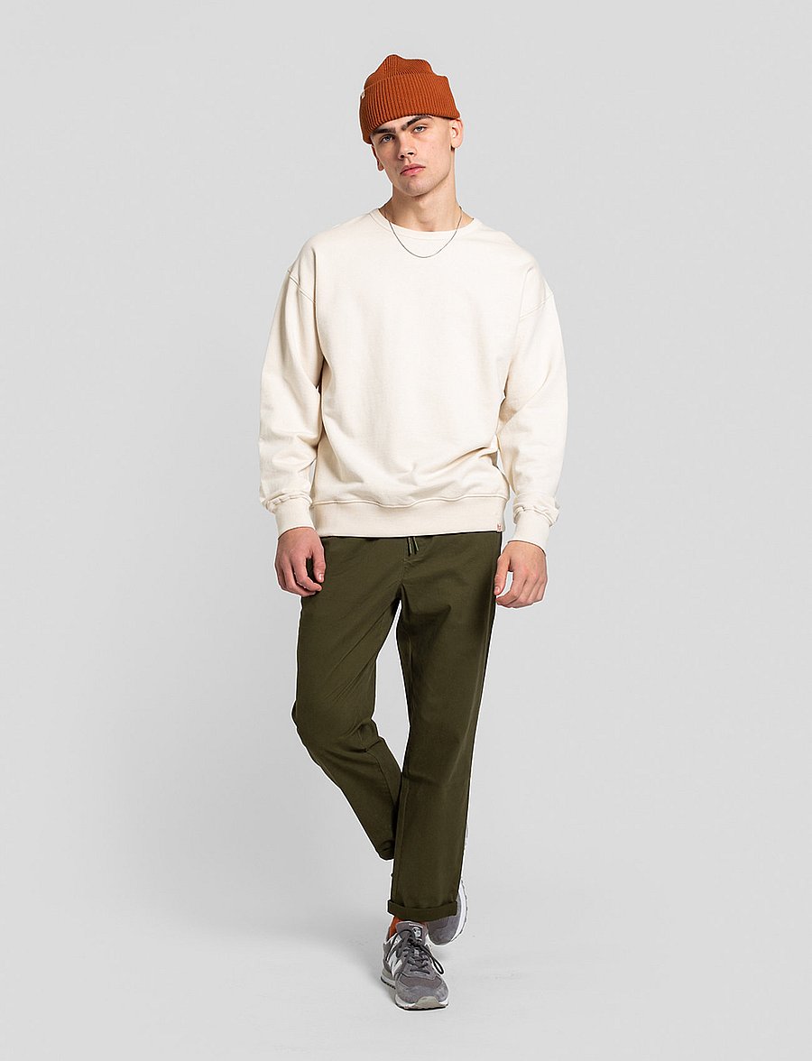 Revolution - Loose trousers with vintage wash and elastic waist - freizeithosen - army - 0
