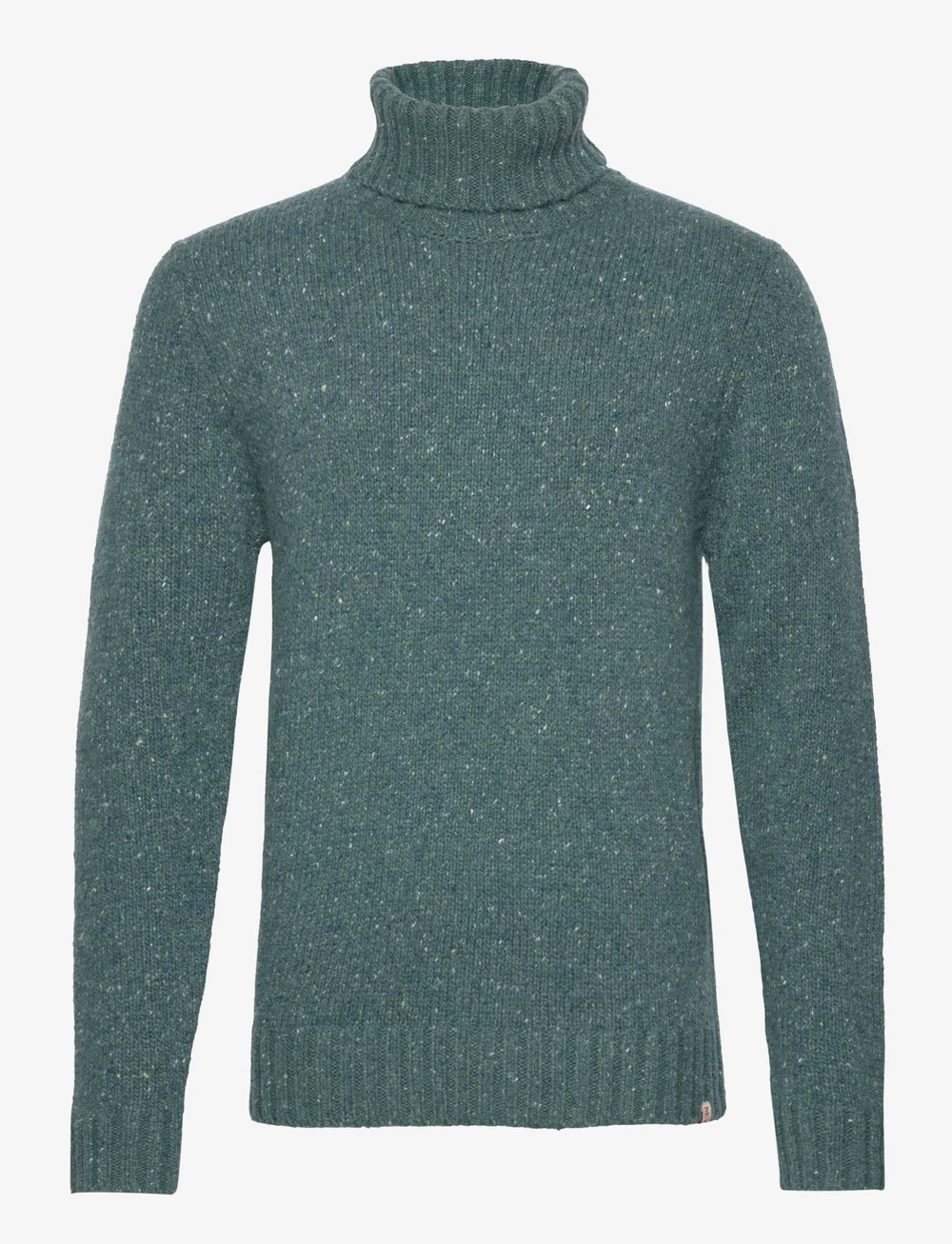 High top neck knitwear