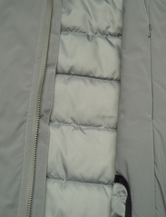 Revolution - Long technical raglan parka with Sorona padding - winter jackets - grey - 7