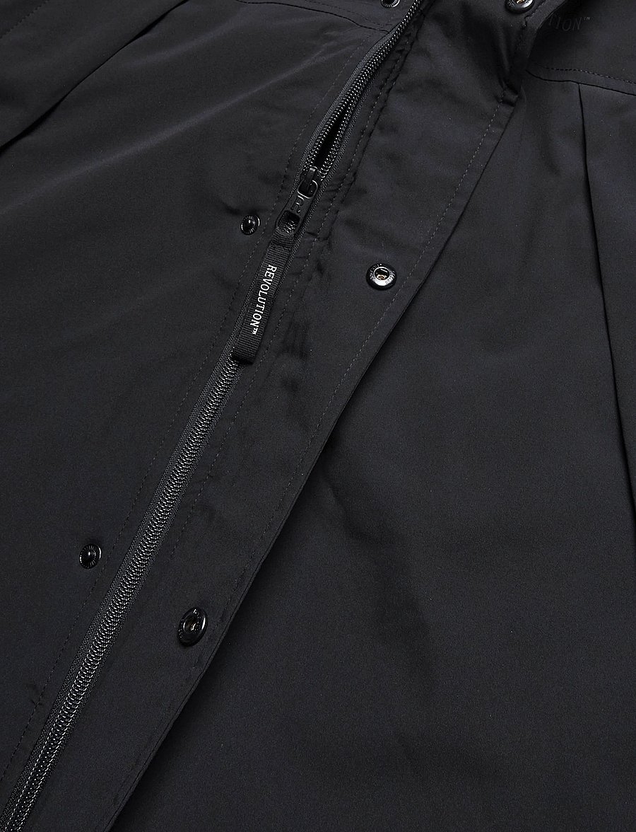 Revolution - Padded Tech Jacket - parkas - black - 4
