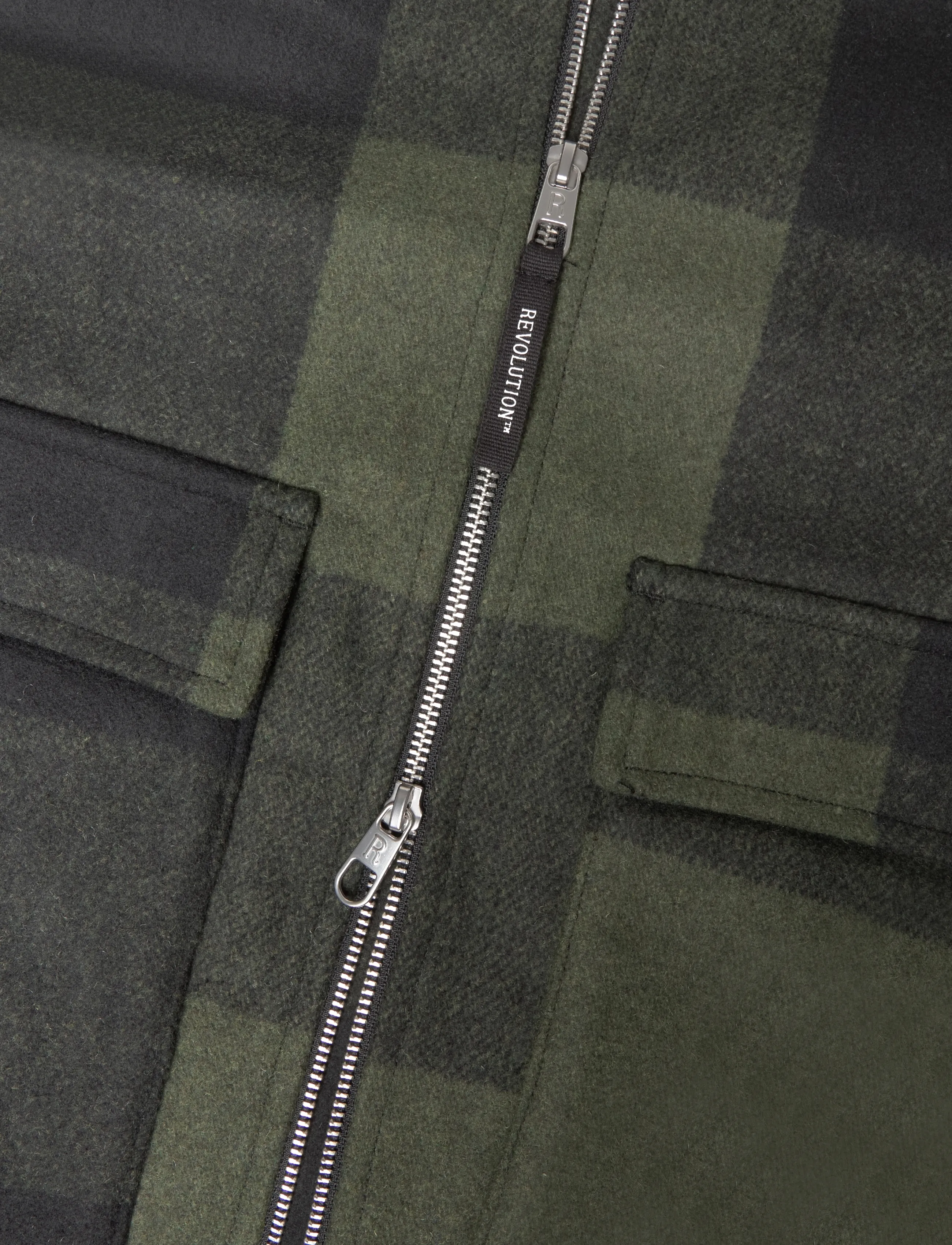 Revolution - Shirt Jacket - down jackets - army - 3