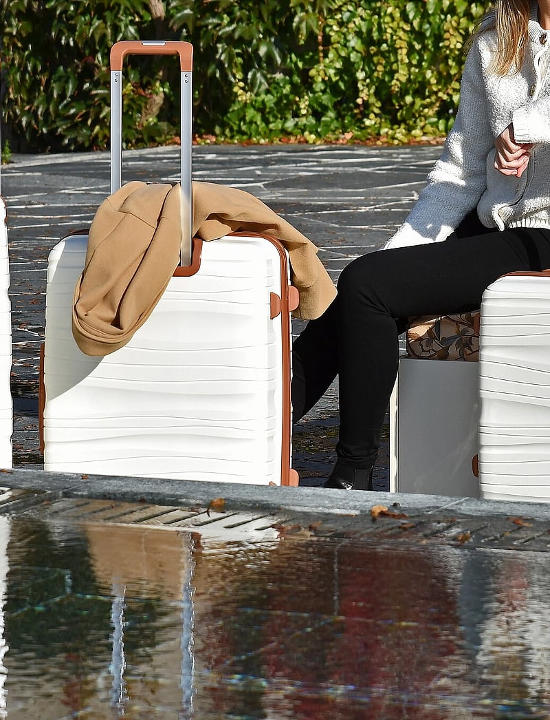 RakelW Travel - RW Travel Alfrida collection 3-set - resväskor - cream white - 0