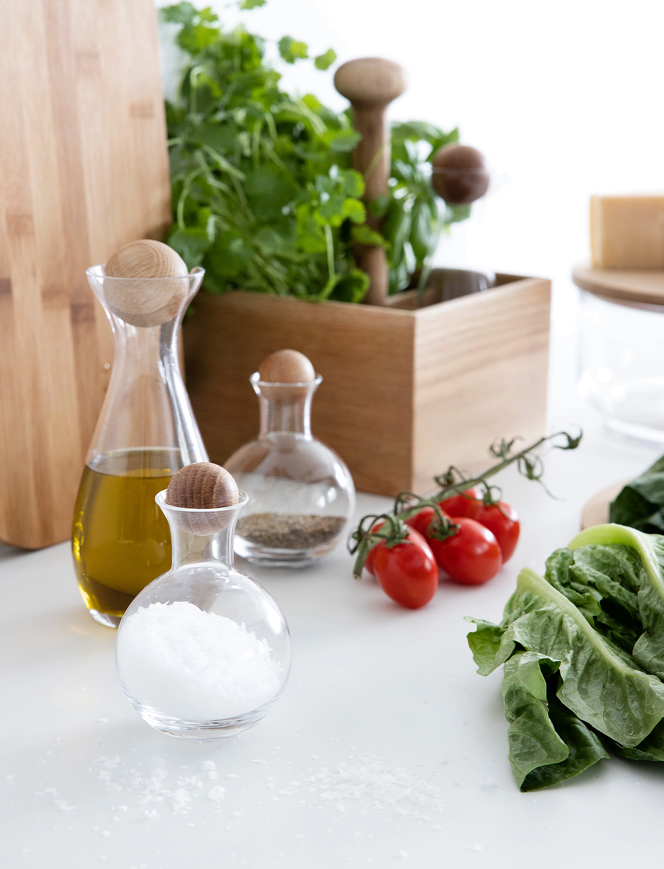 Sagaform Nature Oil/Vinegar Bottles Oak Stoppers, 2-Pack, One Size, Kitchen Tools, Nackt - Oil, Vinegar & Dressing Bottles, Homeware