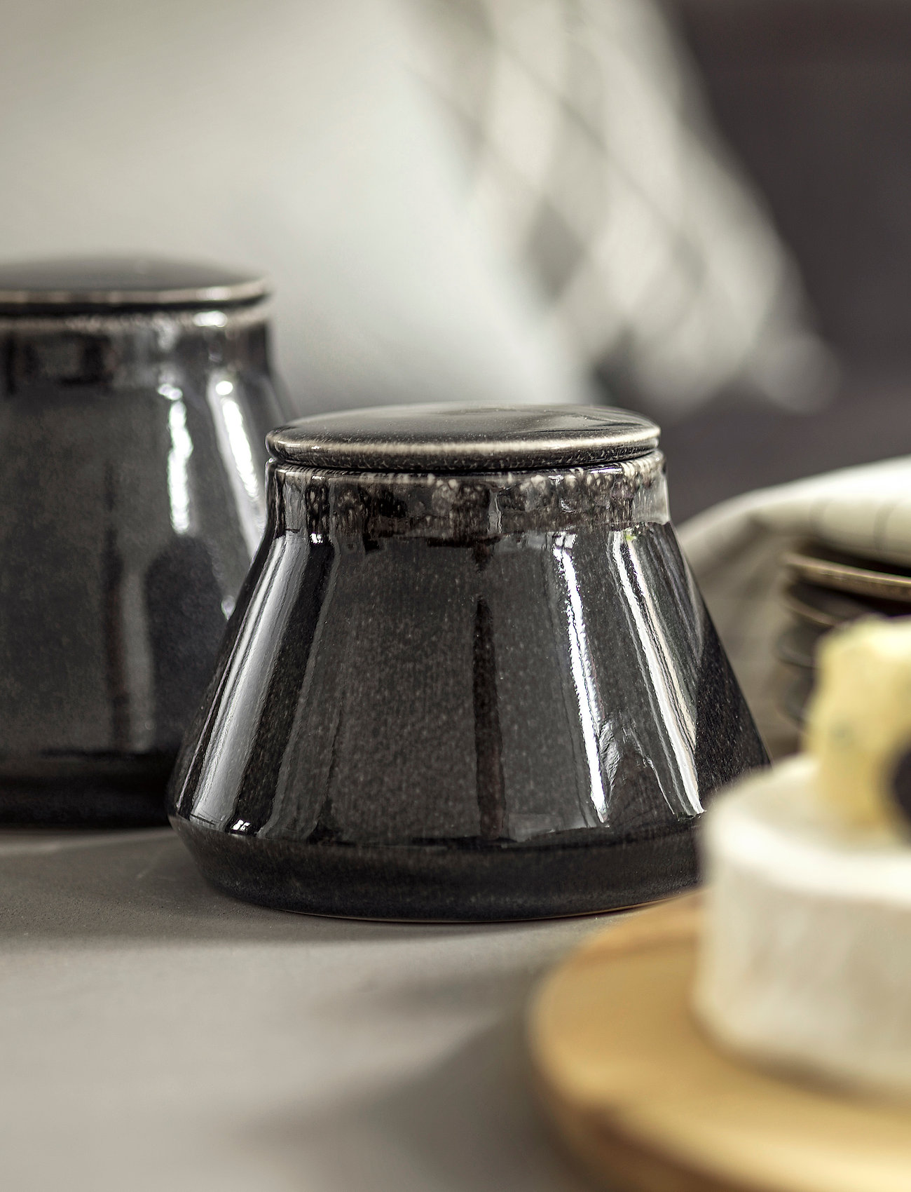 Sagaform - Nature jar with lid large - mažiausios kainos - black - 1