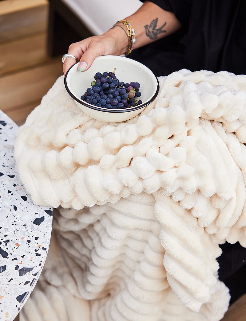 Sagaform - Doris emaljskål - die niedrigsten preise - beige - 2