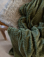 Sagaform - Maja fleece plaid - blankets & throws - green - 1