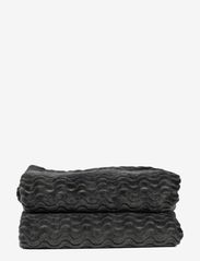 Sagaform - Agnes fleece plaid - blankets & throws - darkgrey - 0