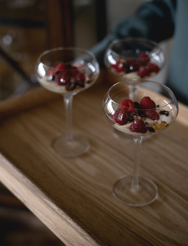 Sagaform - Saga champagne coupe glass, 2-pack - sektgläser - clear - 2