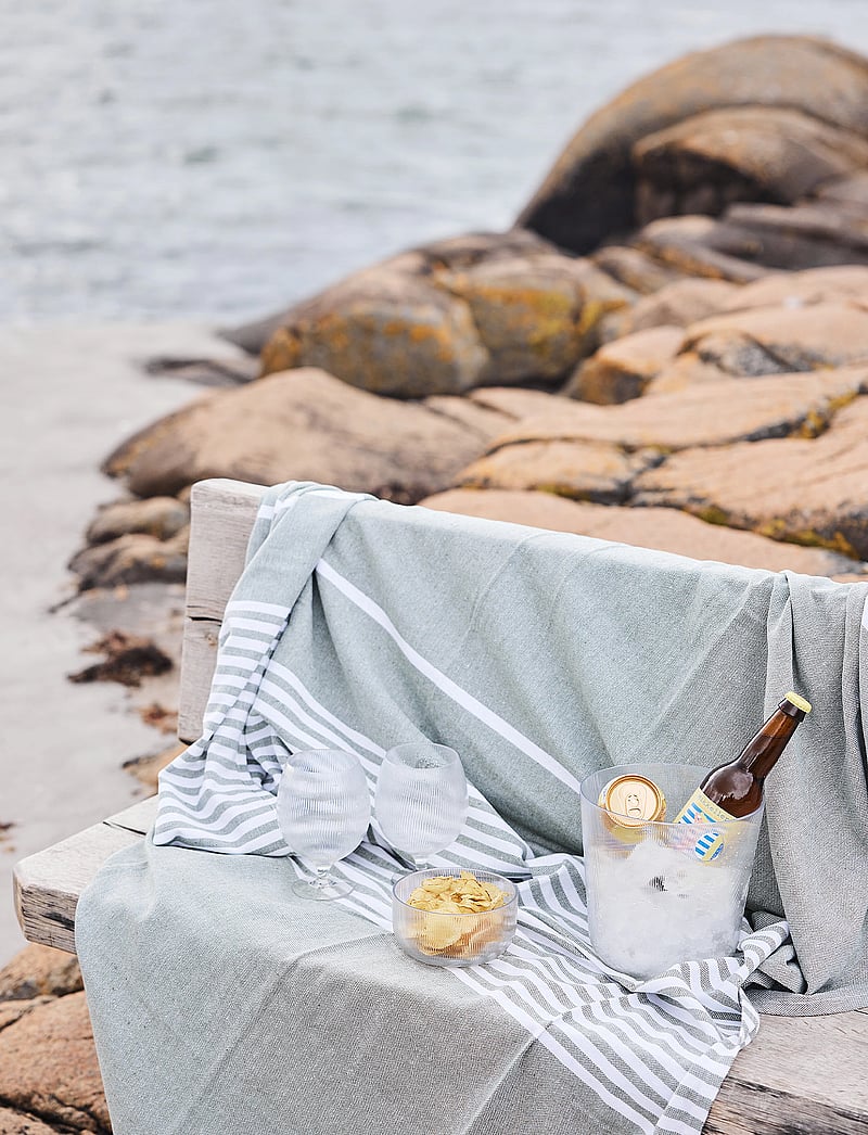 Sagaform - Billi wine cooler Clear - RPET plastic - die niedrigsten preise - clear - 2