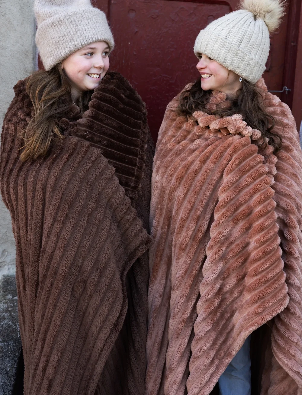 Sagaform - Esther fleecepläd - köp efter pris - light brown - 1