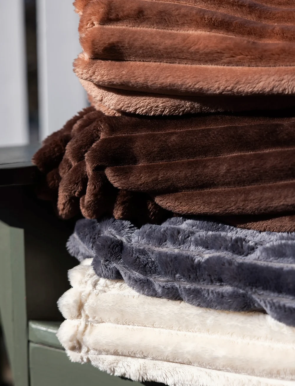 Sagaform - Esther fleecepläd - köp efter pris - light brown - 2