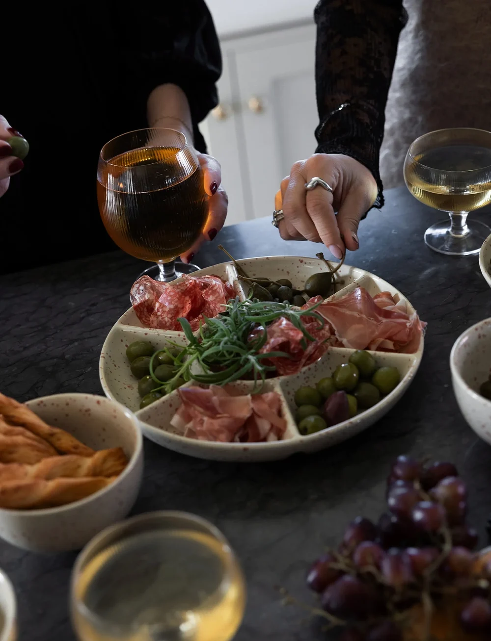 Sagaform - Ditte serving plate - osta hinna alusel - beige/bordeaux - 3