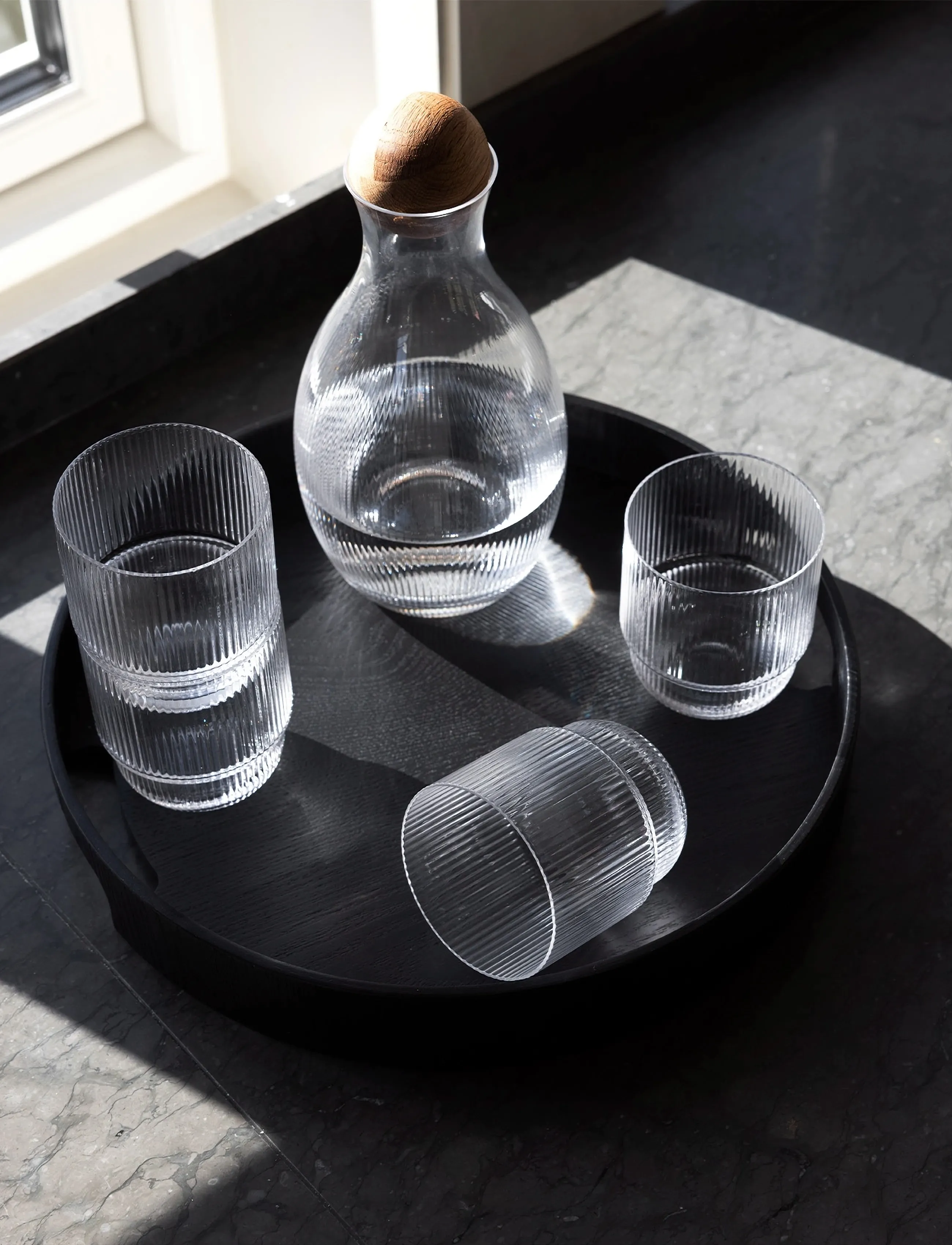 Sagaform Hanna Rund Bakke, One Size, Dining & Table Accessories, Schwarz - Trays, Homeware