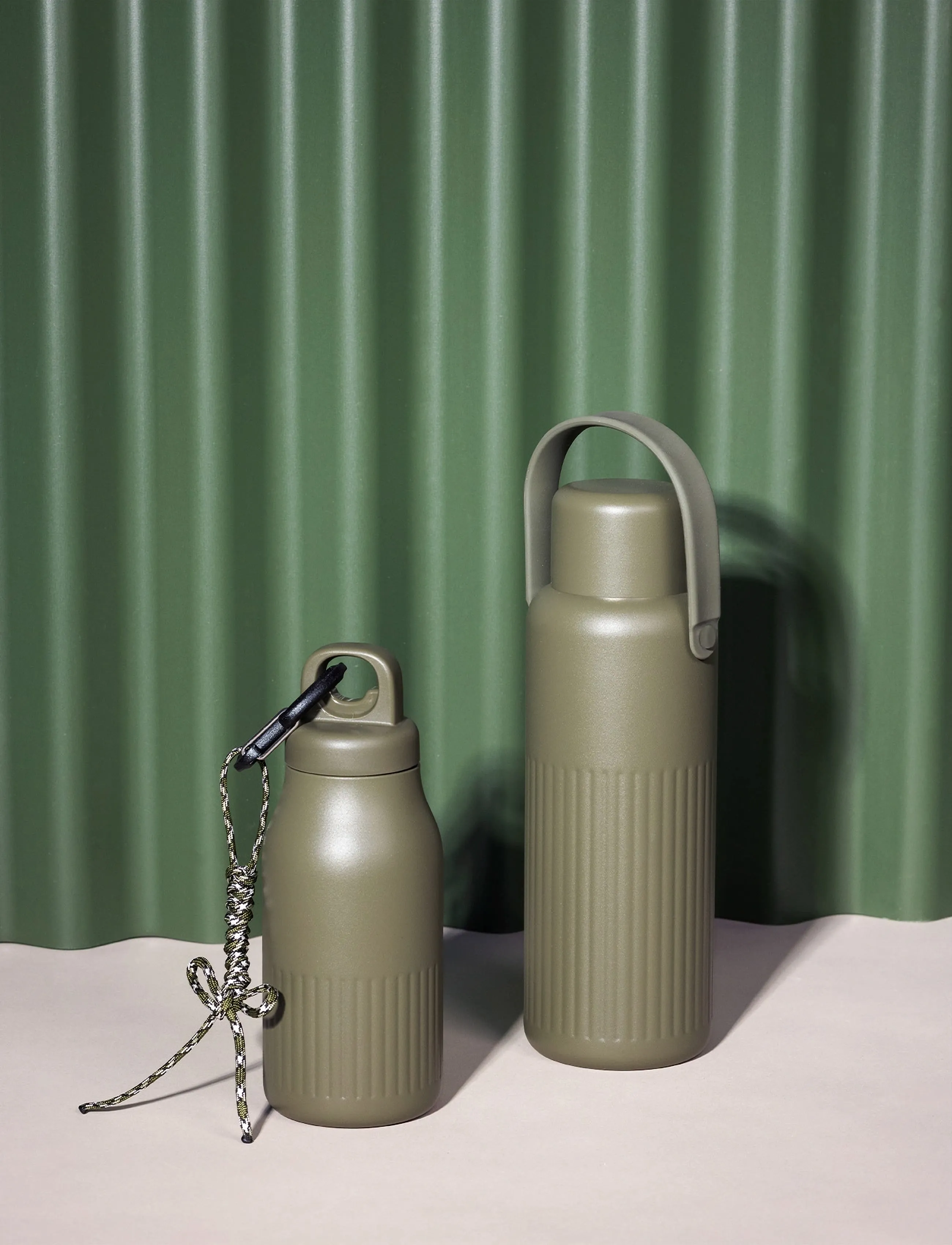 Sagaform Theo Termokande, One Size, Kitchen, Khakigrün - Water Bottles, Homeware