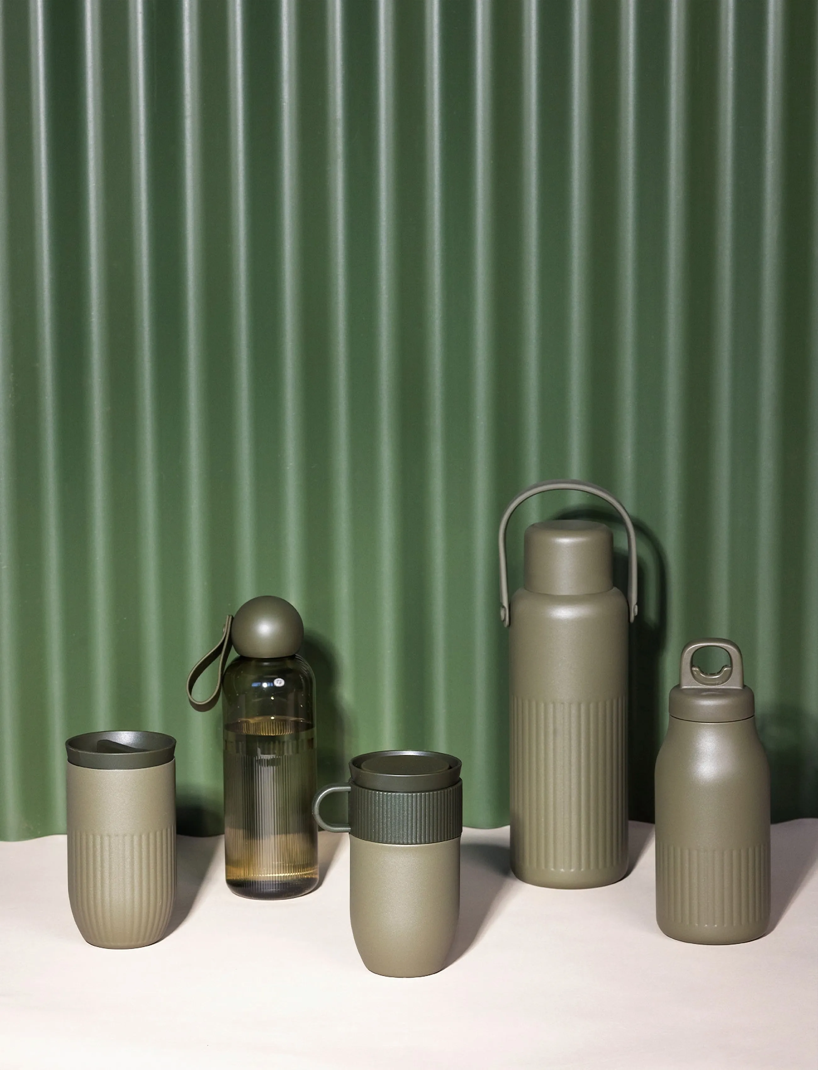 Sagaform - Theo termokande - termoflasker - green pantone 4228c - 3