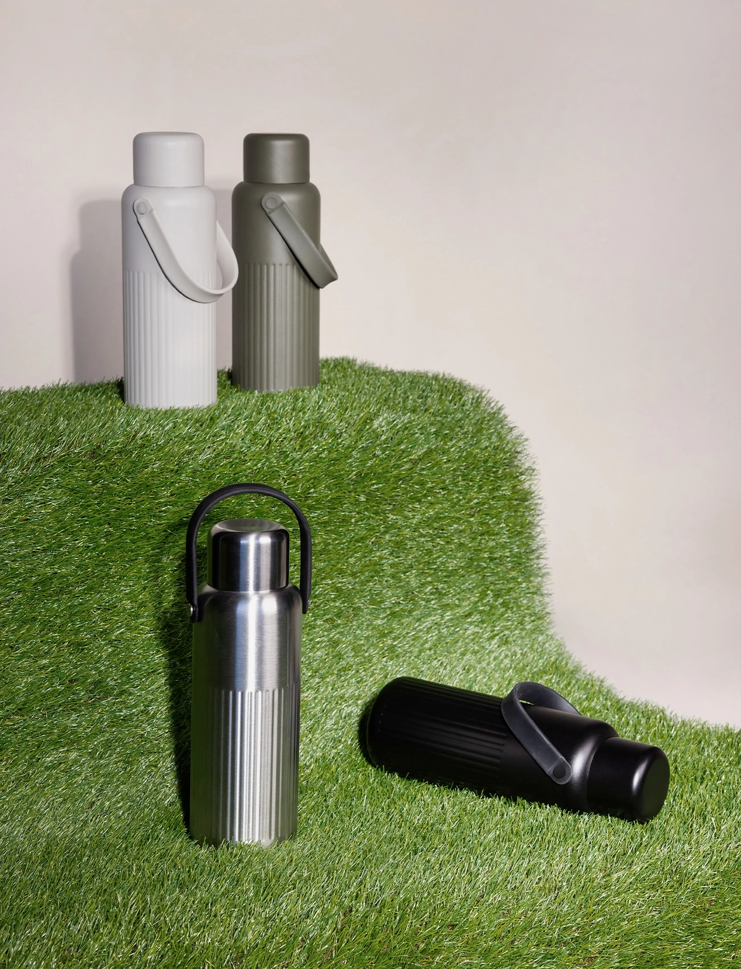 Sagaform Theo Termos, One Size, Kitchen, Grau - Thermal Bottles, Homeware