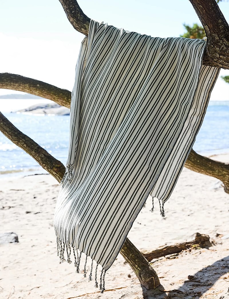 Sagaform - Ella hamam towel 90x170cm - saunalinad - green - 0