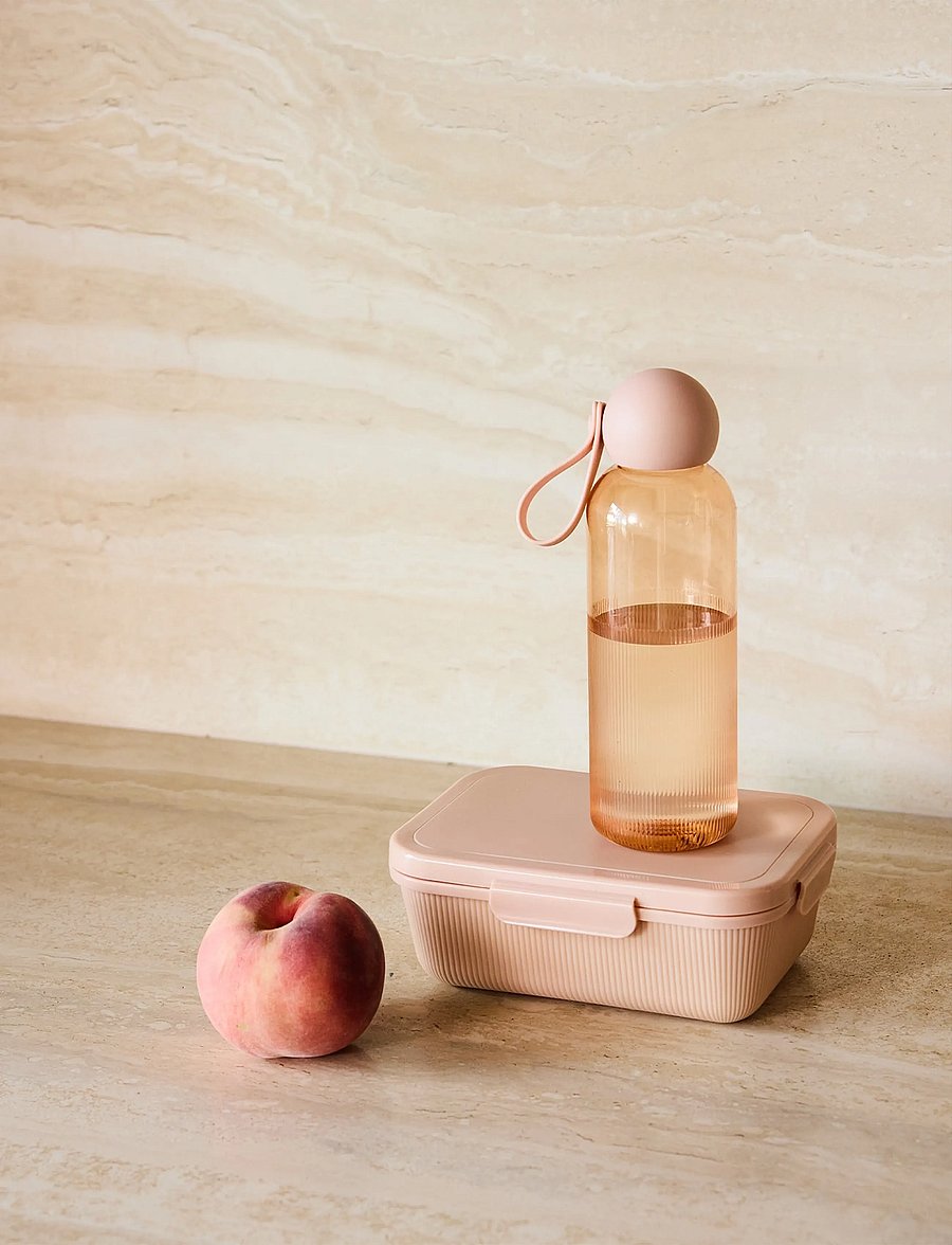 Sagaform - Tina food jar - lebensmittellagerung - pink pantone 489c - 2