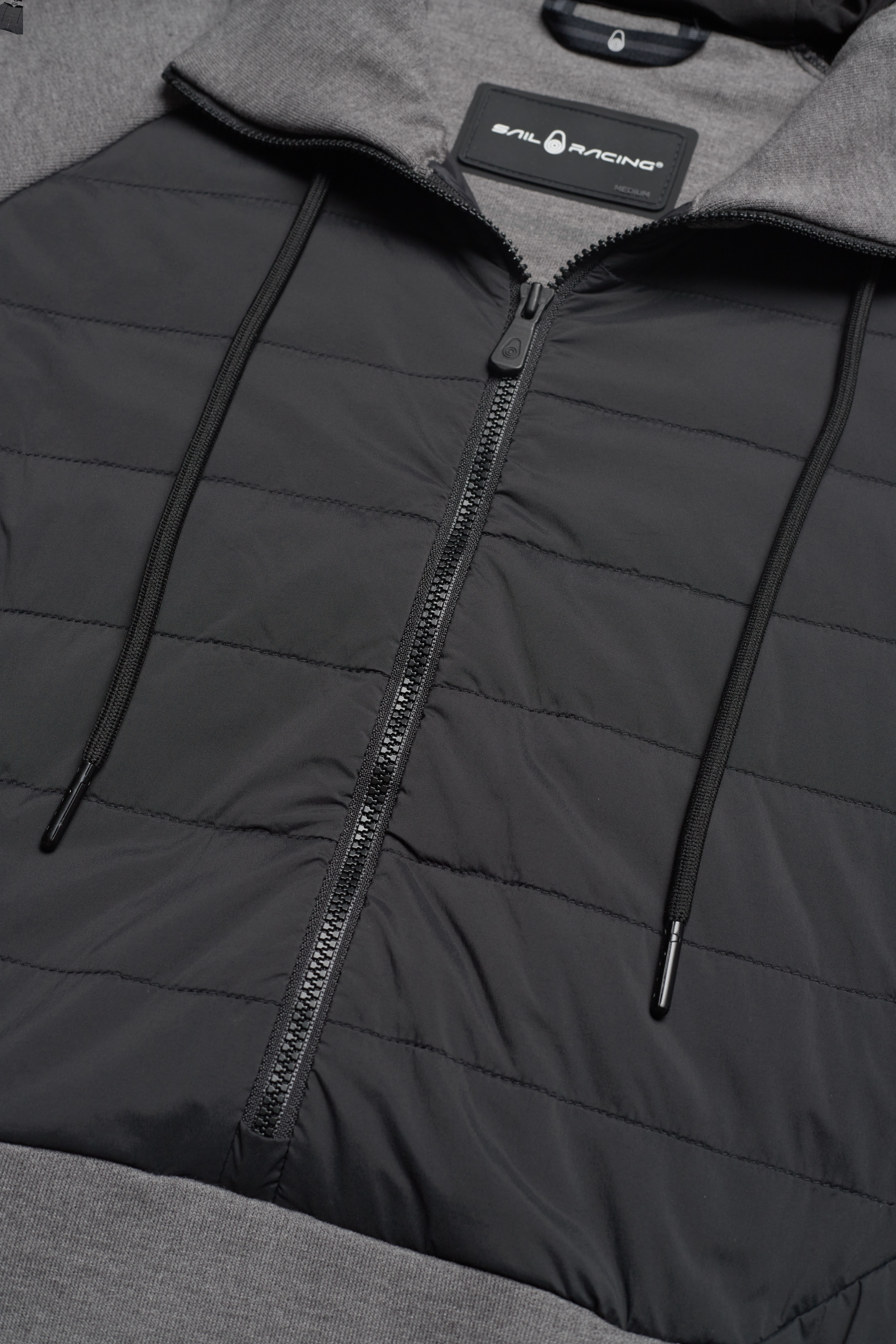 Sail Racing - RACE TECH HYBRID HOOD - dk grey mel - 3
