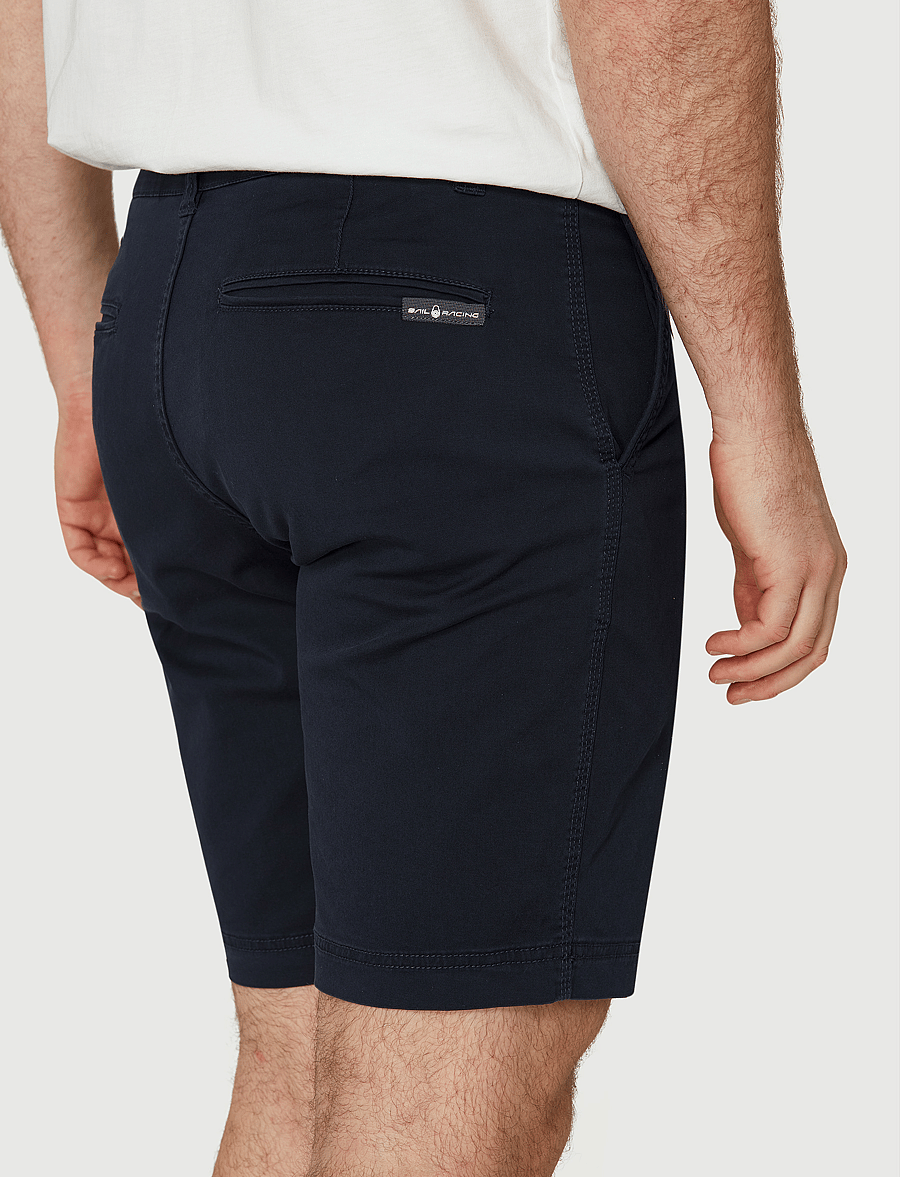 Sail Racing - HELMSMAN CHINO SHORTS - lühikesed vabaõhupüksid - dark navy - 5