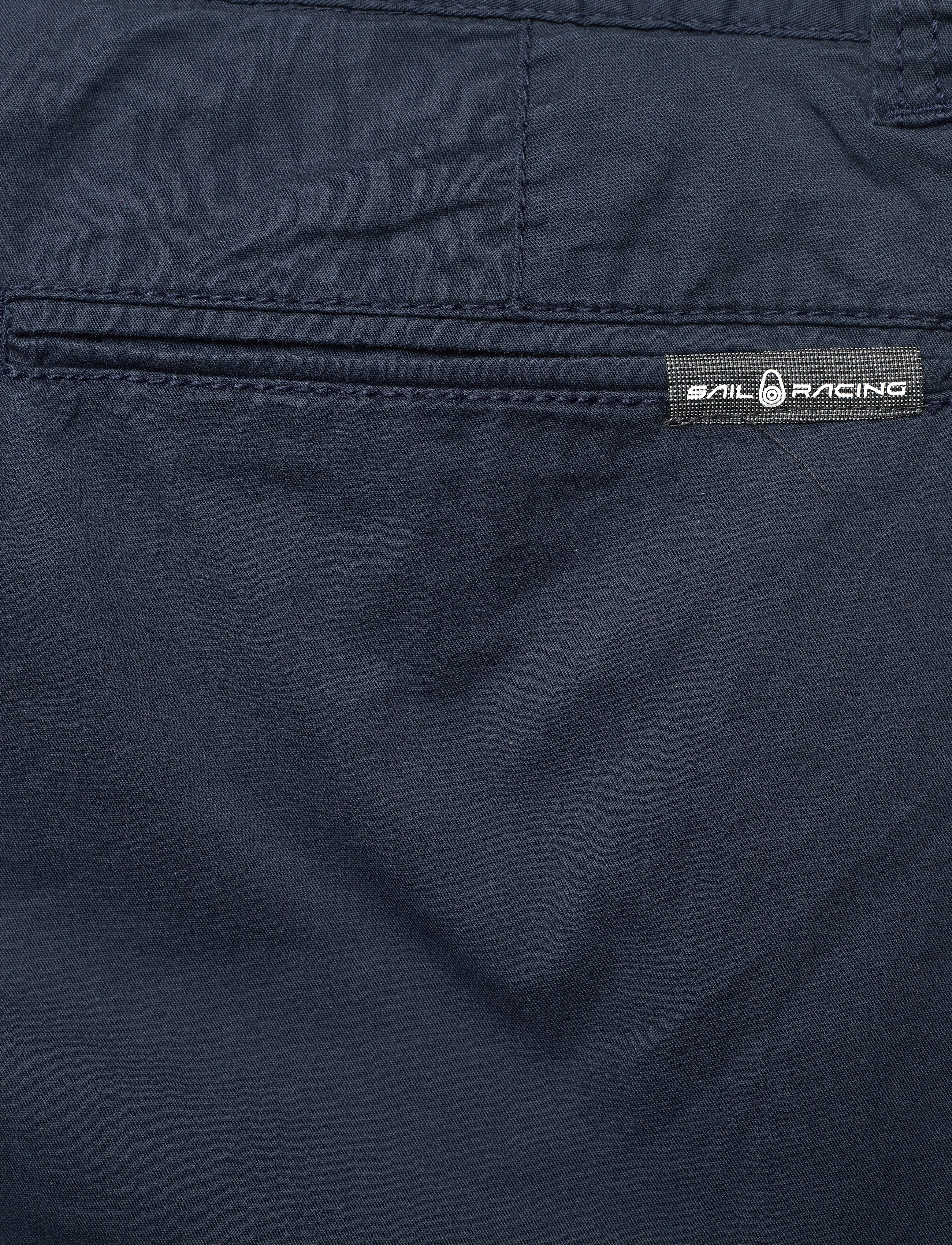 Sail Racing - HELMSMAN CHINO SHORTS - outdoor shorts - dark navy - 4