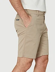 Sail Racing - HELMSMAN CHINO SHORTS - outdoor shorts - grinder khaki - 8