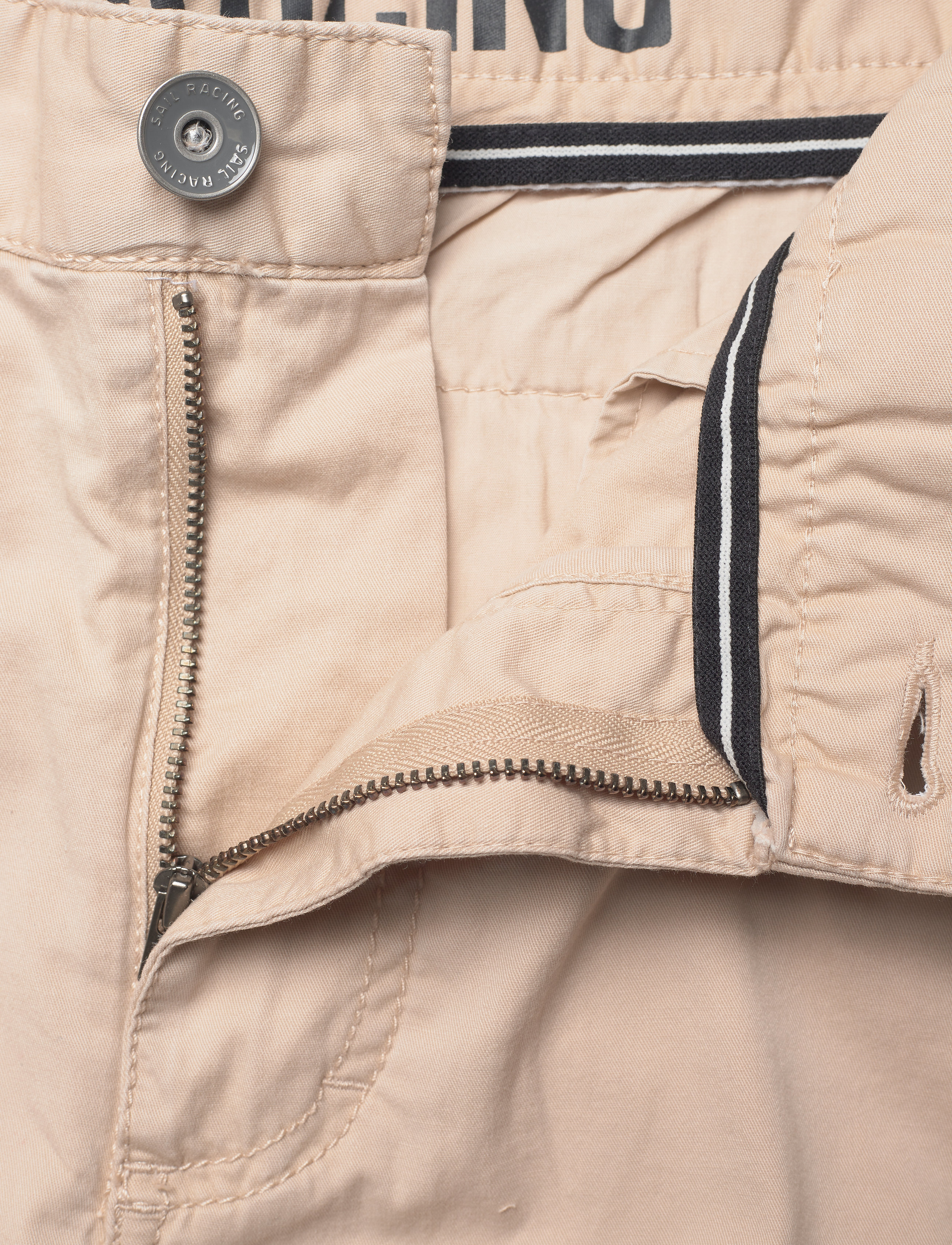 Sail Racing - HELMSMAN CHINO SHORTS - lühikesed vabaõhupüksid - grinder khaki - 3