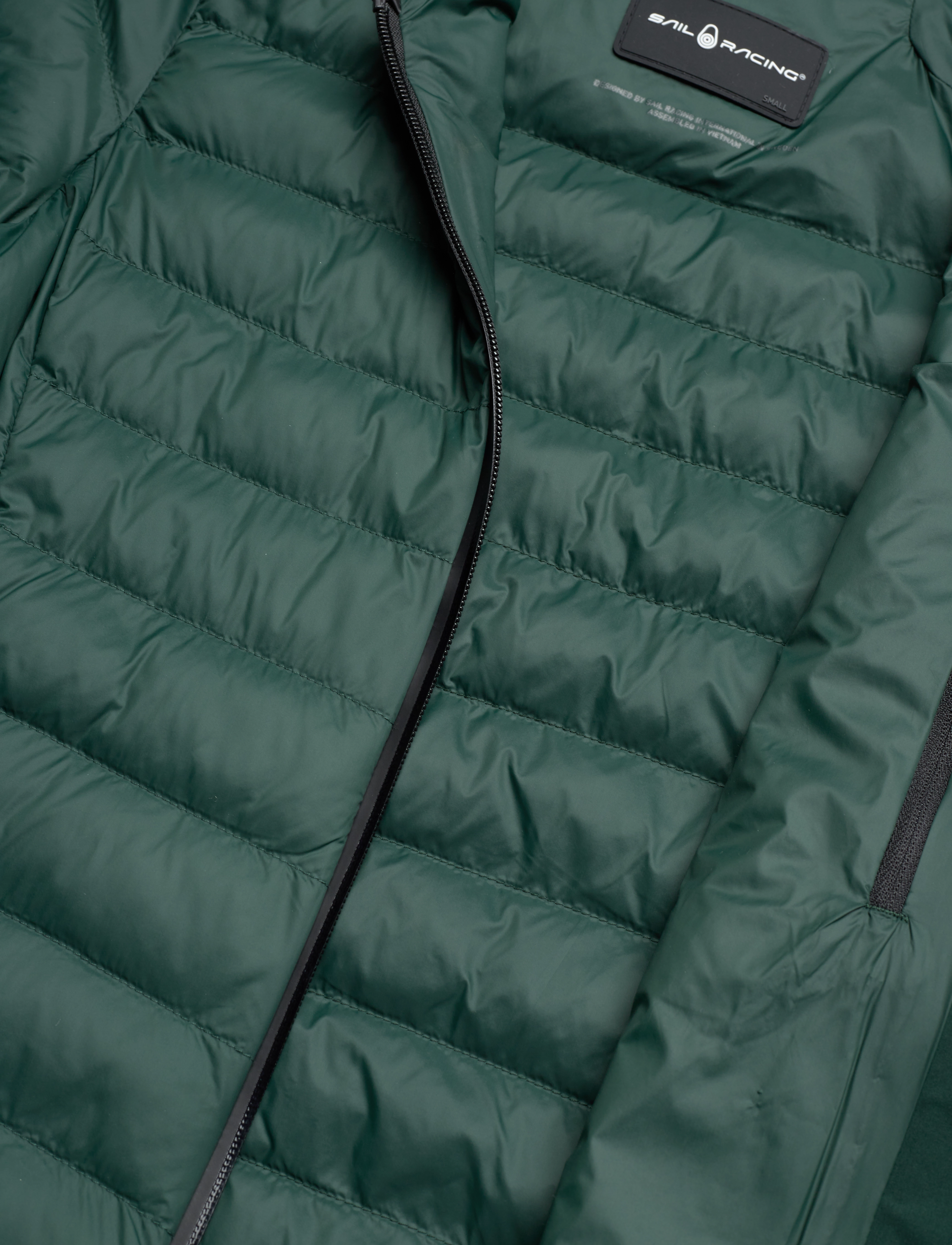 Sail Racing - W RACE PRIMALOFT JACKET - dunjakker - pine green - 4