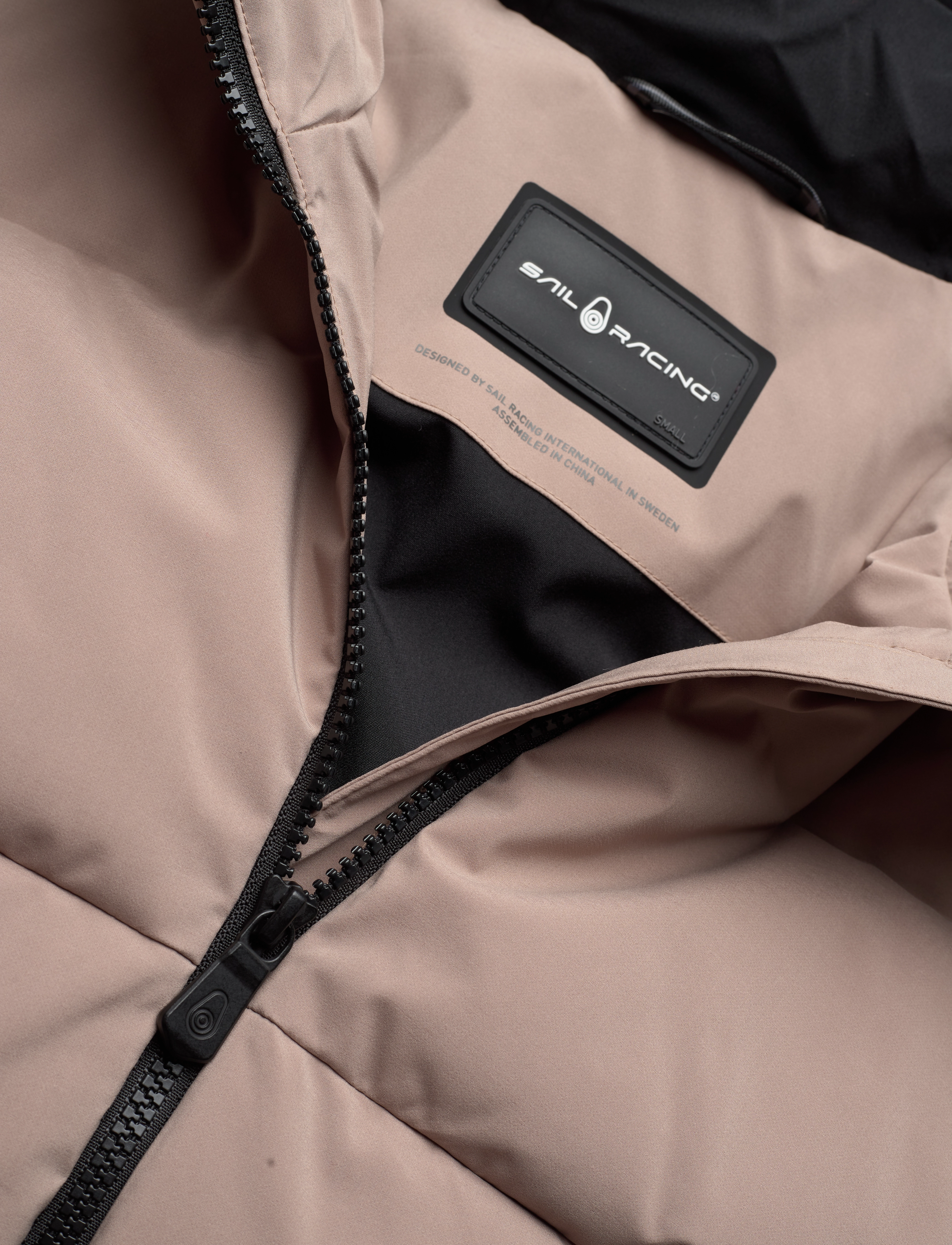 Sail Racing - W RACE DOWN JACKET - forårsjakker - sand - 2